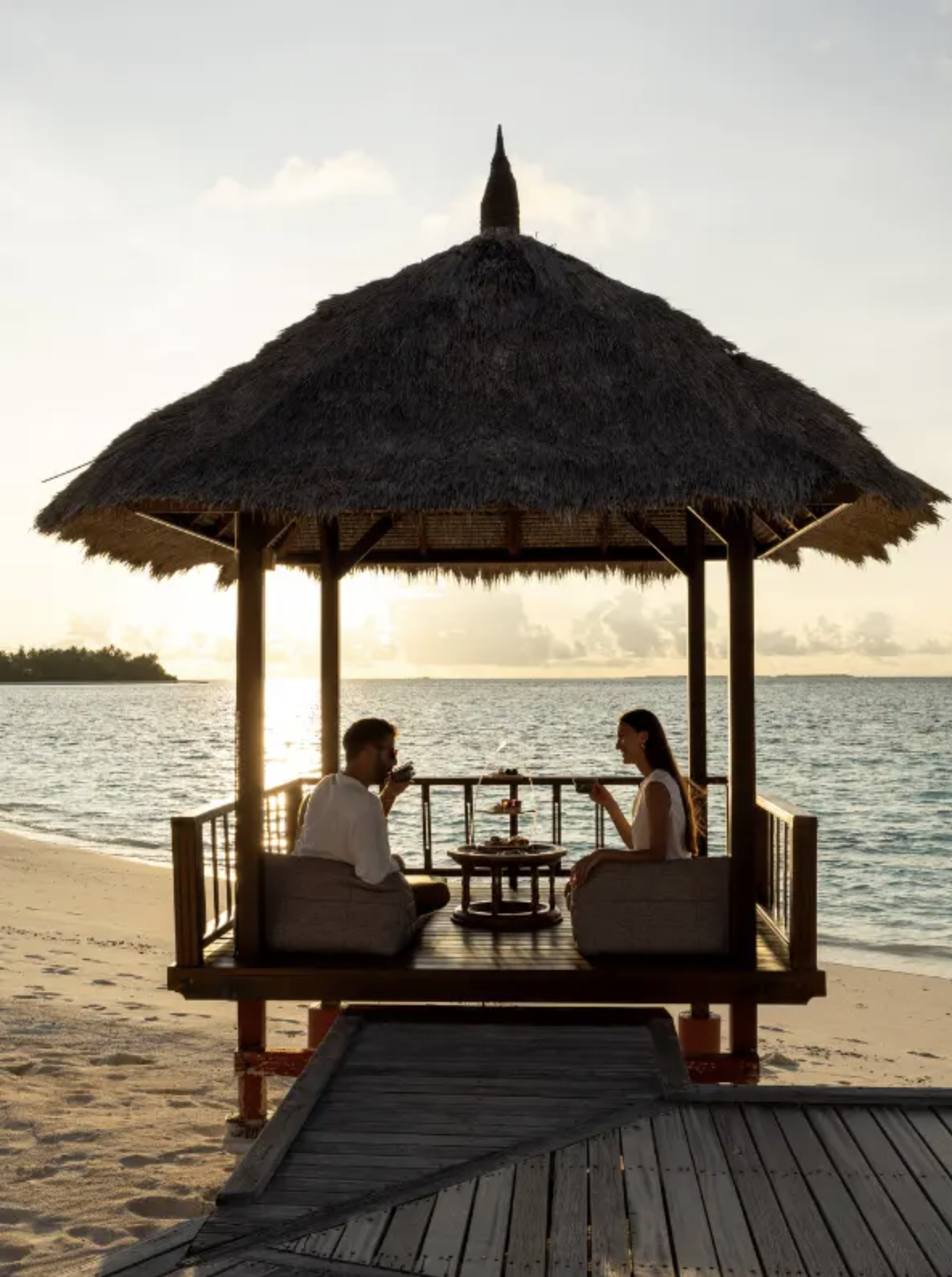 BANYAN TREE VABBINFARU STAY MORE PAY LESS